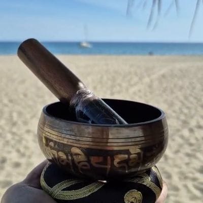 Découvrez nos créations artisanales en pierres naturelles, faites main à Perpignan.